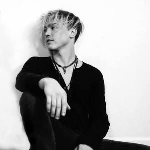 Meet your Posher, Kyle